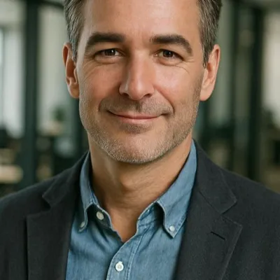 Profilbild von Elijah, Berater auf Elementys