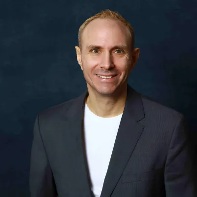 Profilbild von Maximilian, Berater auf Elementys