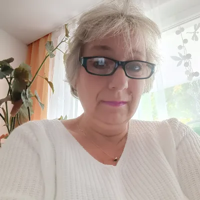 Profilbild von Carmen-Emine