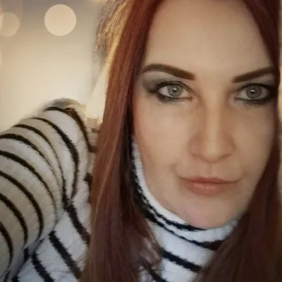 Profilbild von Madame Carolina, Berater auf Elementys